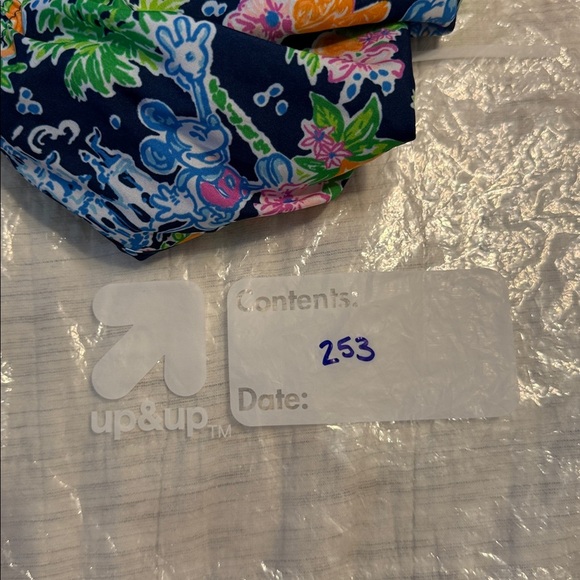 Lilly Pulitzer Loves Disney Ocean Trail Shorts XS Mickey Minnie Castle NWT - Picture 9 of 9